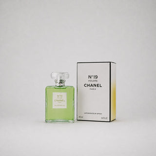 Chanel — N°19 Sample Spray